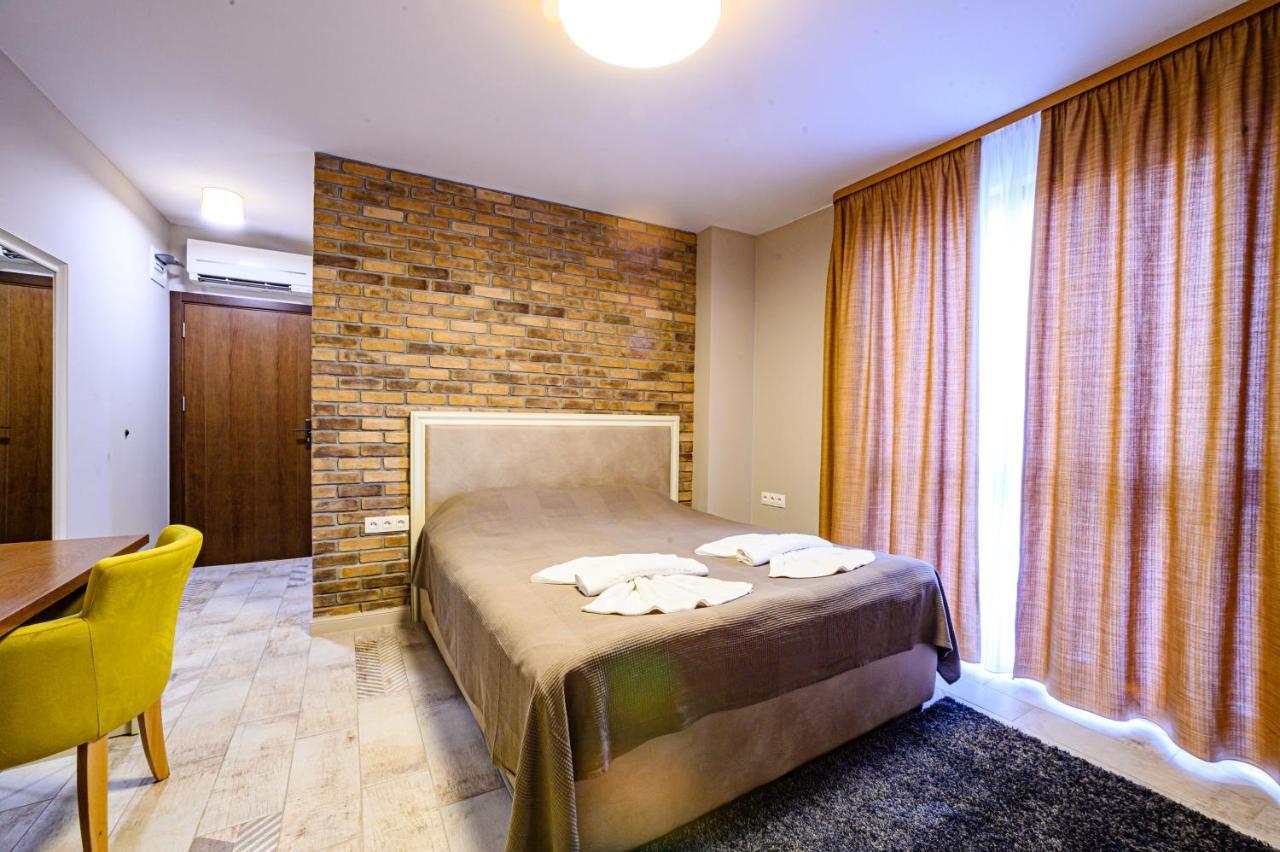 Antique Boutique Hotel Pavel Banya Exterior photo