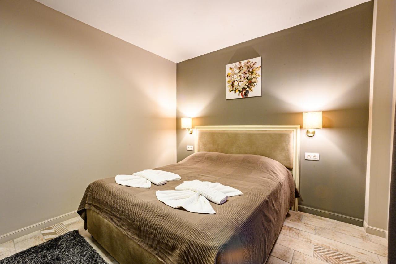 Antique Boutique Hotel Pavel Banya Exterior photo