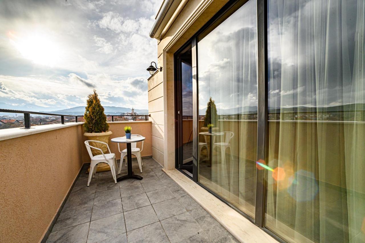 Antique Boutique Hotel Pavel Banya Exterior photo